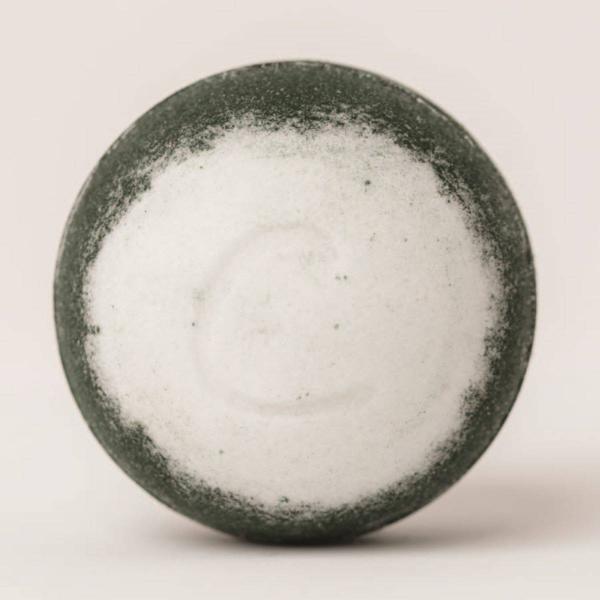 Cosset Down to Earth Grounding Milk Therapy Bomb(R)