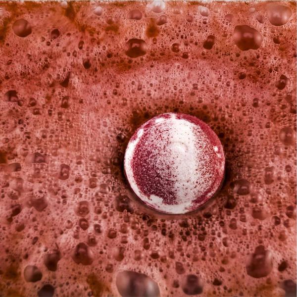 Cosset Rosie Skin Restoration Milk Therapy Bomb(R) alternate view
