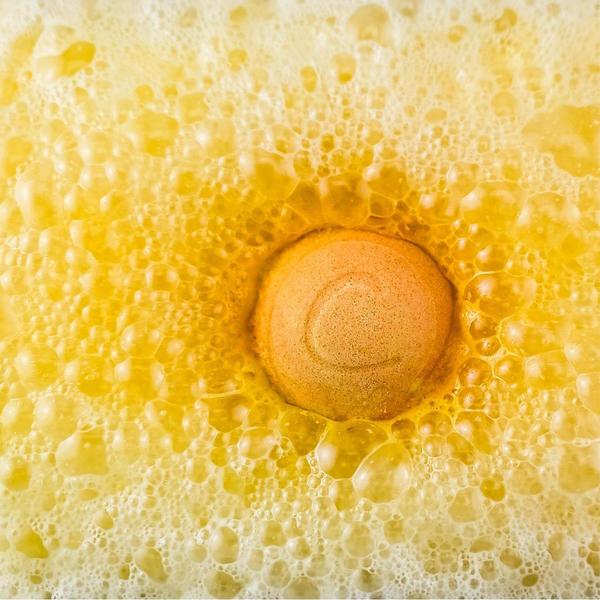 Cosset Sunrise Vitamin C Milk Therapy Bomb(R) alternate view