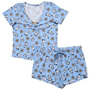 Juniors Peanuts(tm) Snoopy Daisies Ruched Tee & Shorts Pajama Set alternate view
