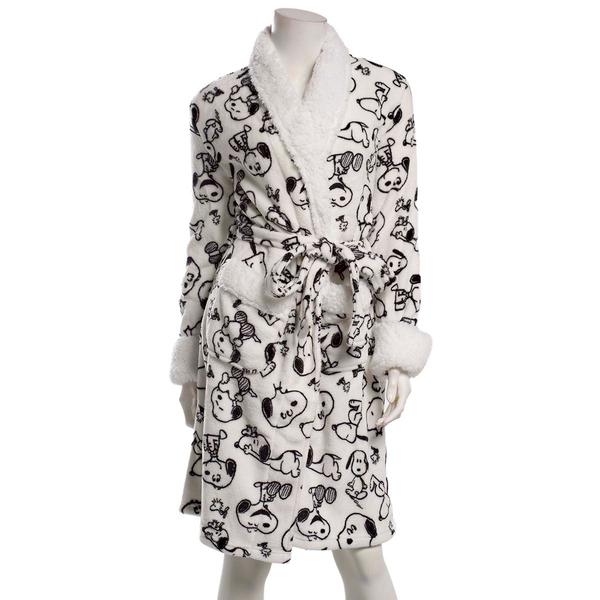 Juniors Peanuts(tm) Snoopy Toss Sherpa Trim Wrap Robe alternate view