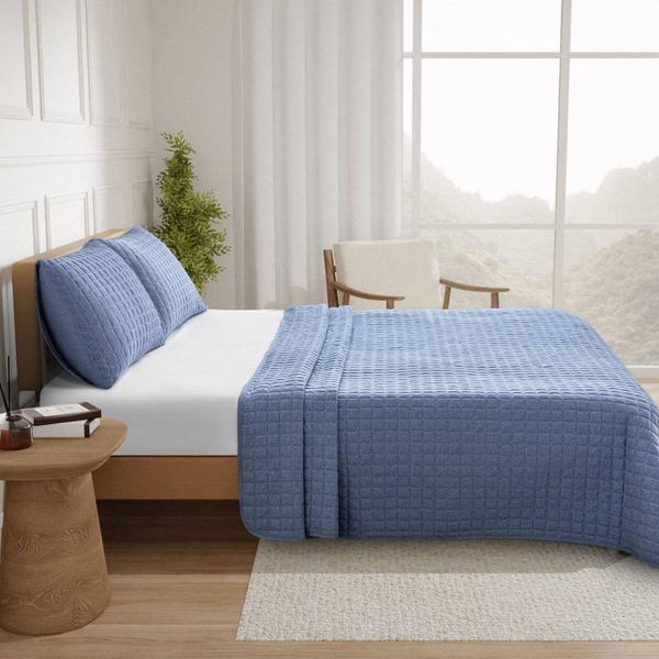 Awesome Home Soft Easy Care Jersey 3pc. Quilt Set alternate view