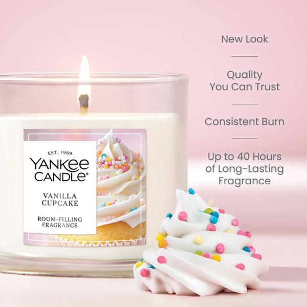 Yankee Candle(R) 4.5oz. Vanilla Cupcake Tumbler Candle alternate view