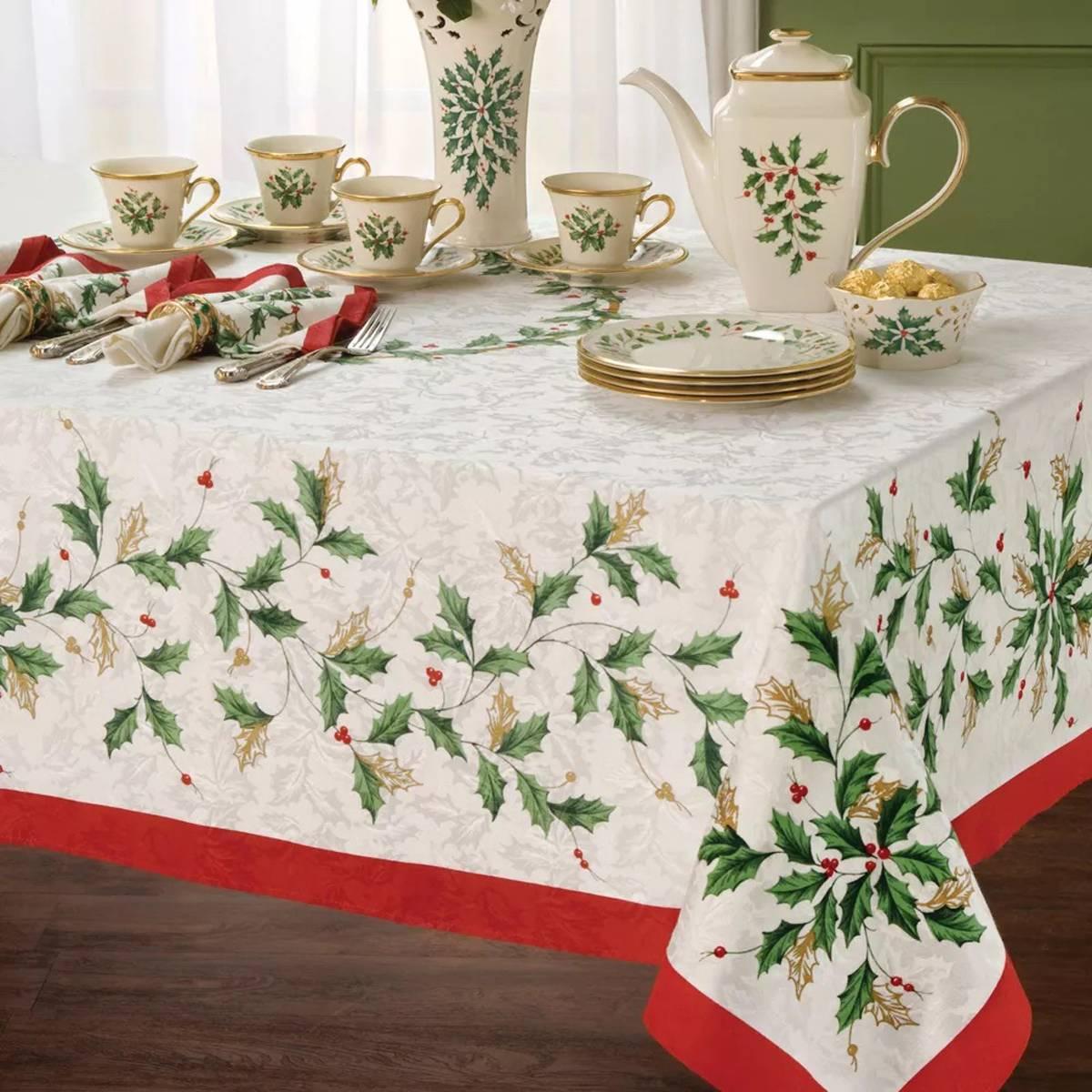Lenox Holiday 60" x 120" Tablecloth - Ivory