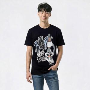 Young Mens SOUTHPOLE(R) Looney Tunes(tm) Bug Bunny Graphic Tee