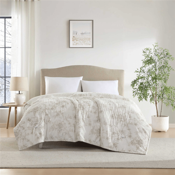 Laura Ashley(R) Wistful Blooms Reversible Heated Blanket