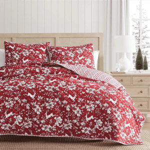 Martha Stewart Dancing Deer 3pc. Quilt Set