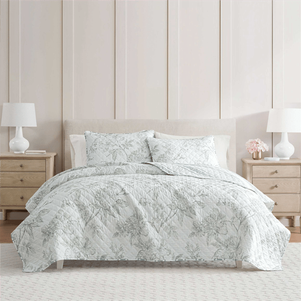 Martha Stewart Vine Flora 3pc. Quilt Set