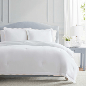 Martha Stewart Simple Scallop Duvet Set
