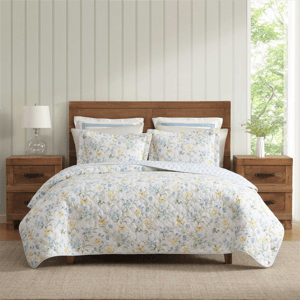 Laura Ashley(R) Poppy Meadow Reversible 3pc. Quilt Set