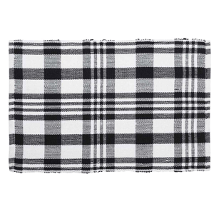 VCNY Home Black/White Plaid Indoor/Outdoor Layering Rug