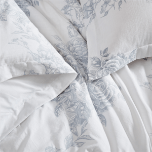 Shabby Chic(R) Toile Bouquet 3pc Comforter Set alternate view