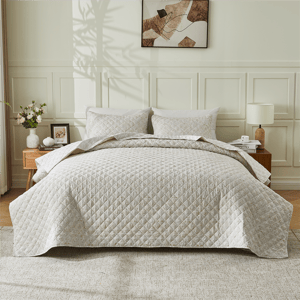 Patina Vie Maison Vintage Floral Perrie Ornate Lotus Quilt Set