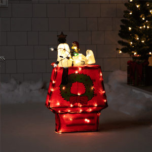 Northlight Lighted Snoopy on Dog House Outdoor Christmas Decor