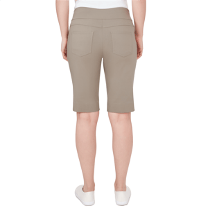 Petite Ruby Rd. Key Items Pull On Tech Bermuda Shorts alternate view