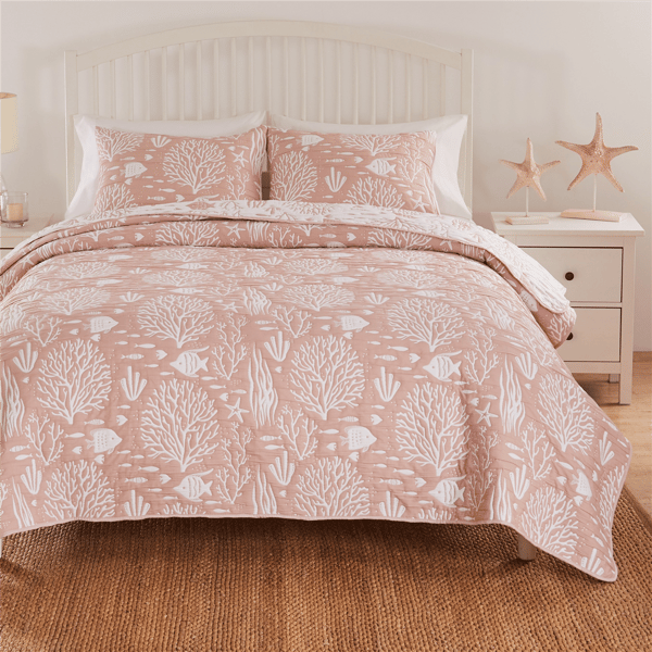 Greenland Home Fashions(tm) Marina Reversible Coastal 3pc. Quilt Set