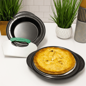 BergHOFF Perfect Slice 3pc. Pie Pans with Tool