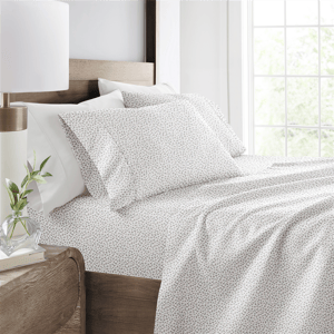 Soft Essentials 4pc. Ultra-Soft Delicate Ditsy Floral Sheet Set